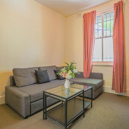 סידני Stylish 3-Bedroom Near Darling Harbour מראה חיצוני תמונה
